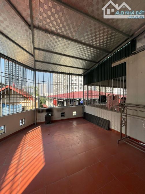 Cho thuê căn hộ khép kín Minh Khai 50m2, 2 ngủ, 6.5 triệu - 1
