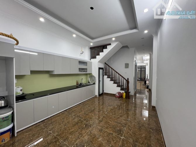 BÁN NHÀ MẶT NGÕ VĂN CHƯƠNG - ĐỐNG ĐA - KINH DOANH THANG MÁY - 1