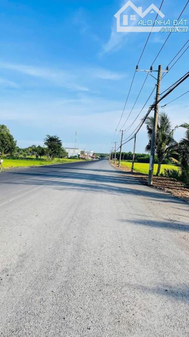 ĐẤT KHU DÂN CƯ ĐẤT ĐỎ 175M 5X35 THỔ CƯ 80 ĐƯỜNG NHỰA CÁCH BIỂN LỘC AN 4KM GIÁ 8XX TRIỆU - 1