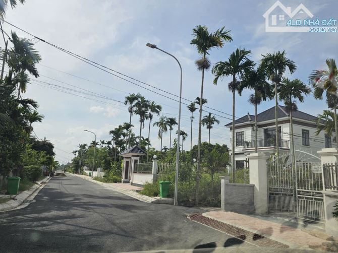 168m2 ngang 6m mặt đường Lộc Xá,Đoàn Xá không quy hoạch giá loanh quanh 20tr/m2 - 1