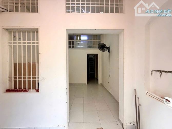 Hẻm 220 Hoàng Hoa Thám, P5,BT - DT , gác lửng, sân thượng trồng cây - 1