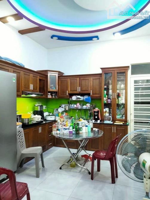 SÁT MT! Bán Nhà 2 Tầng Lung Linh Trần Quang Diệu, 46m2, 7.3 Tỷ - 1
