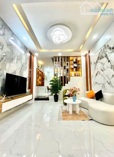 Bán nhà 1/ Trần Thị Cờ Q12, HẺM XE HƠI _ 3 tầng _ TẶNG FULL nội thất _ giá 5ty490 - 1