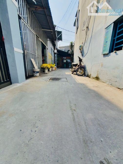 Bán nhà Cấp 4, DT lớn 77m2, THỚI AN, Q12, 2PN, chỉ 3ty690 - 1