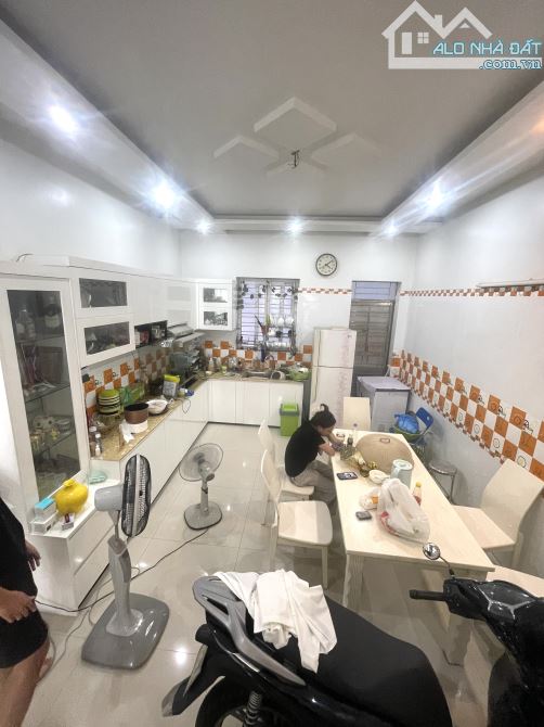 Bán nhà 4 tầng tđc đằng hải , phường hải an - 1