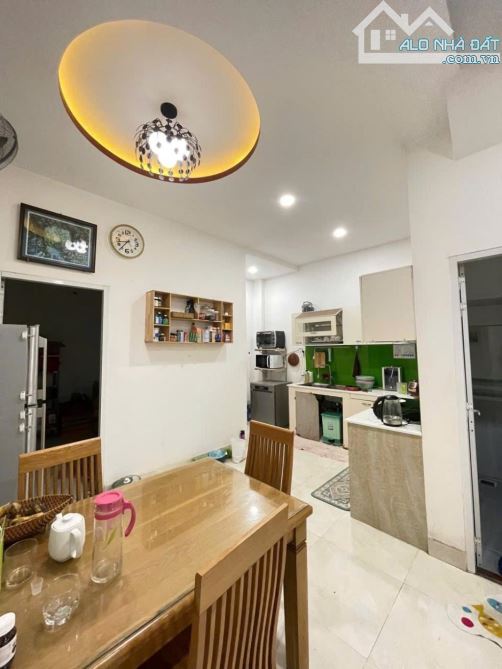 Nhà Đẹp Ngay Trung Tâm Q7 - 85M2 Hoàn Công - Nguyễn Thị Thập - 8.x Tỷ - 1