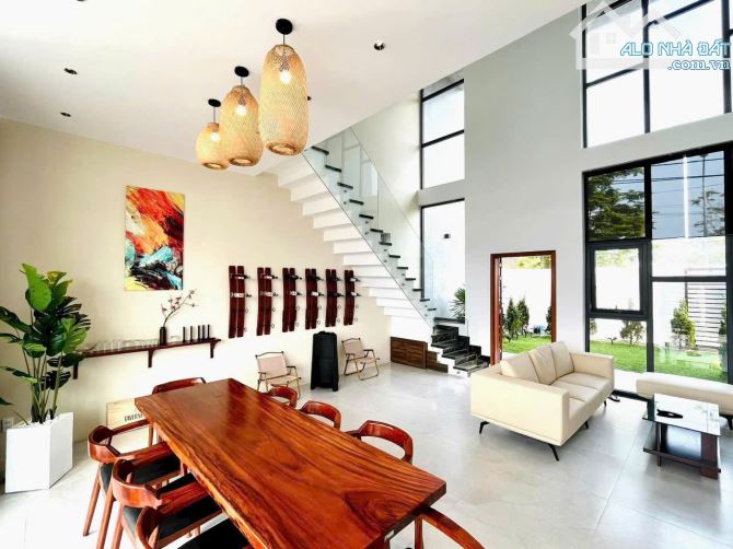 GẦN BIỂN! BÁN VILLA 3 TẦNG 200M2 – 19,5 TỶ - MT NGUYỄN HỮU AN - Q. SƠN TRÀ - 1