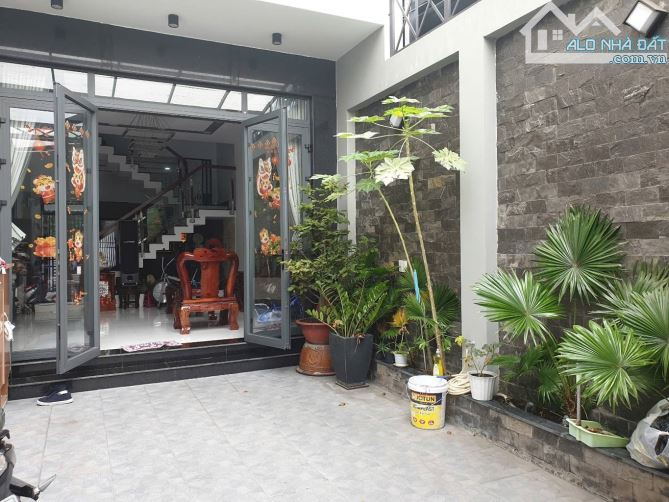 Nhà 4 tầng - 87,4m² (4,7 x 18,5m) – mặt tiền ô tô – P. Bình Trưng Tây, Q.2 – giá 11,9 tỷ - 1