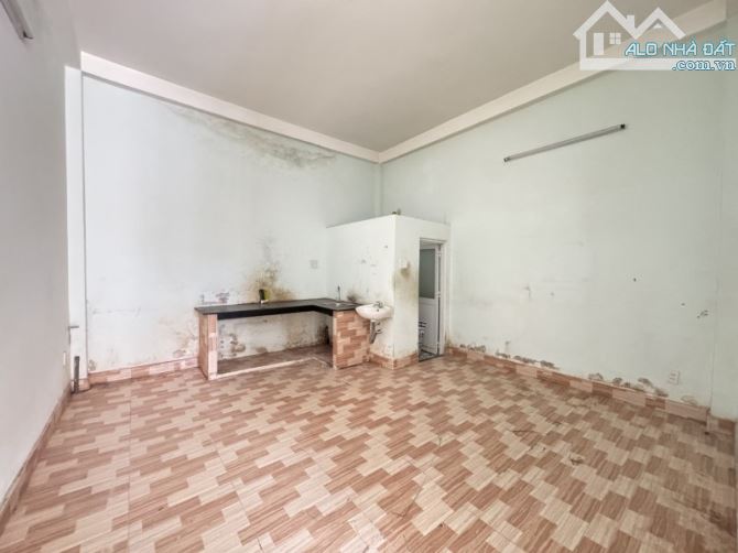 NHÀ 85M² – LÃ XUÂN OAI QUẬN 9 – 4.X TỶ – ĐỐI DIỆN ĐÔNG TĂNG LONG - 1