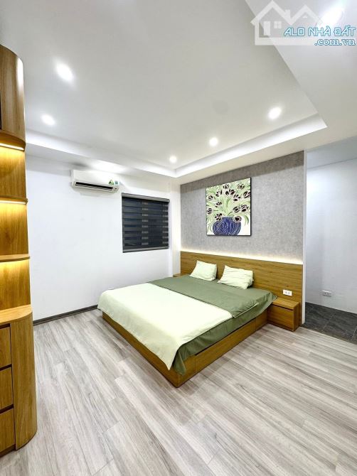 CẦN BÁN TT NGUYÊN HỒNG SỔ 39M 4,8 TỶ CĂN GÓC - SỔ TO - TRUNG TÂM - NHIỀU TIỆN ÍCH - 1