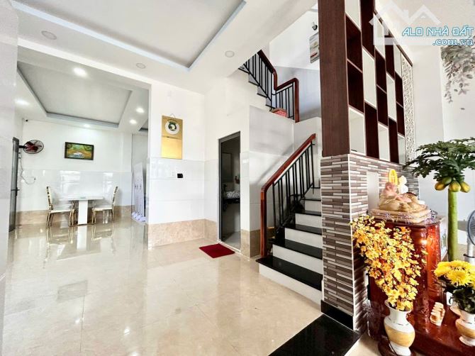 Bán Nhà 2MT đường 6m 3 Tầng Sổ Hồng Riêng Tại Đào Sư Tích  Ngay Chợ Phước Lộc - 1