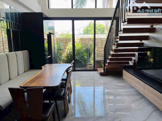 Cho thuê nhà 2 lầu khu biệt thự hưng lợi full nội thất giá 17 triệu - 1