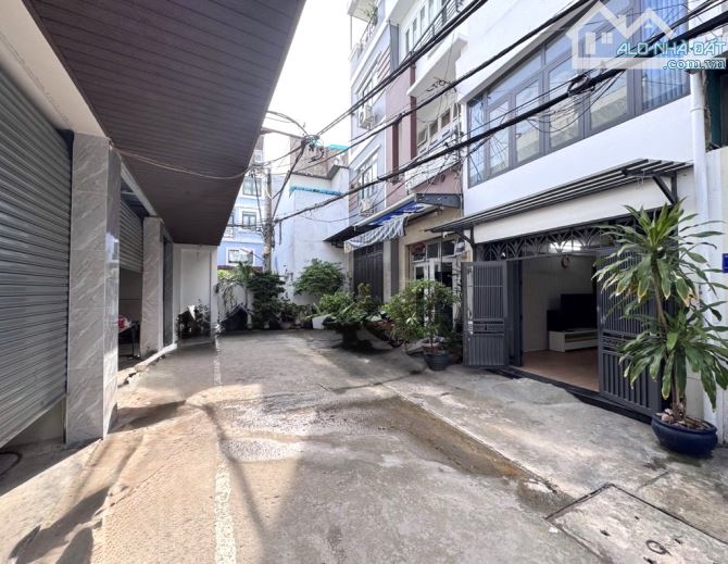 BÁN NHÀ ĐẸP - HXH PHAN HUY ÍCH - TÂN BÌNH - DT 49M2 - 2 TẦNG - CHỈ NHỈNH 5 TỶ - 1