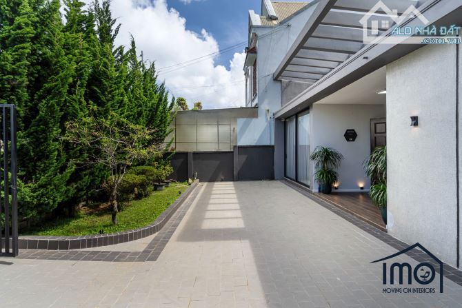 CHIẾC VILLA SÂN VƯỜN TRỆT ĐẶC TRƯNG ĐÀ LẠT FULL NỘI THẤT - 1