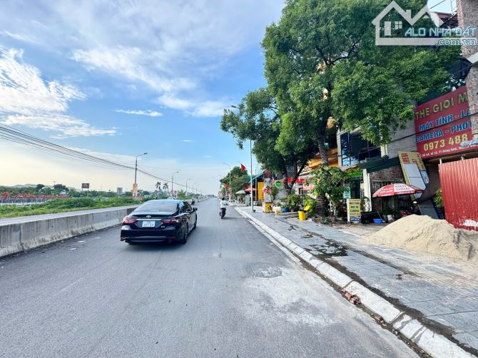 💢💢✌️ Mặt tiền đường QL3 - Đông Anh - View kênh đào - Đối diện Cao Đẳng Nghề - Huyndai Th - 1
