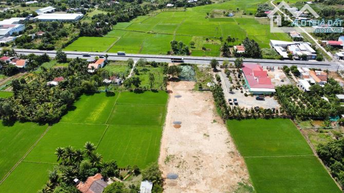 Bán đất Vịnh Vân Phong gần biển Dốc Lết và KCN Dốc Đá Trắng giá chỉ 822 triệu - 1