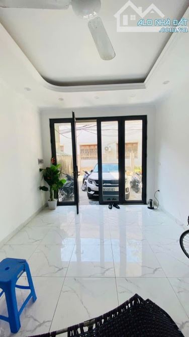 ĐÔNG THIÊN , 35M2 x 5T MỚI , Ô TÔ ĐỖ CỬA , LÔ GÓC THOÁNG , KINH DOANH , 6,8 TỶ - 1