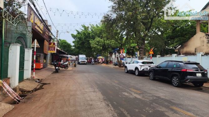 đất nở hậu siêu dài 6x70 mặt tiền kinh doan Y Nuê, gần chợ gần trường học - 1