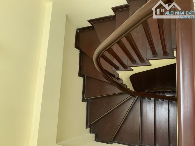 chủ bán nhà ngõ 288 Tam Trinh, 35m2, 5 Tầng, 1 nhà ra ngõ ô tô, dân xây chắcchắn - 1