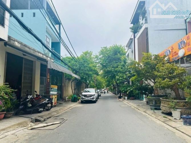 GẤP BÁN!Nhà 2 tầng Trường Thọ,69m2, đường ô tô 8m, gần XLHN.Chỉ 5.5 Tỷ - 1