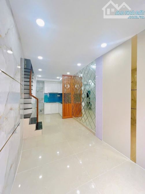TRUNG TÂM TÂN PHÚ - SIÊU PHẨM HOA HẬU MẶT TIỀN CỰC XỊN KINH DOANH - 1