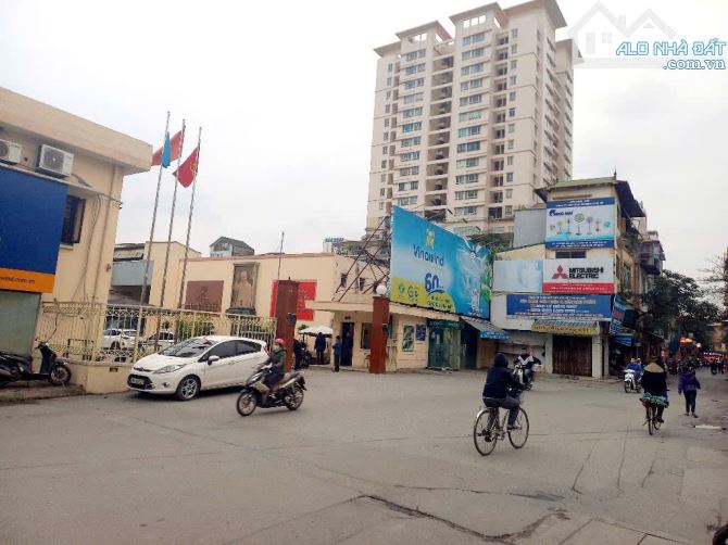 BÁN NHÀ QUẬN HOÀNG MAI 98M2 GIÁ CHÀO 13.8 TỶ, LÔ GÓC, MẶT TIỀN RỘNG, Ô TÔ ĐỖ CỬA - 1