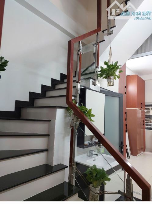 Bán nhà phố xinh 2 tầng 2 mặt HXH Đinh Tiên Hoàng, DTSD 60m2, 6.5 tỷ - 1
