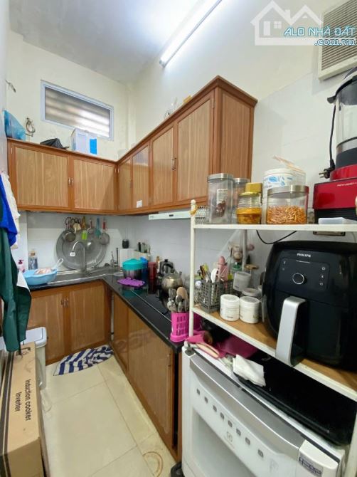Cầu Giấy 35m² × 5 tầng, ô tô gần, Full NT, giá 9,8 tỷ - 1