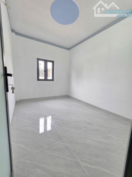 2,55Tỷ TL🔥Bán nhà 130m2 Sổ Riêng, Cấp 4 Gác Lửng, Sân xe tải, p.Thái Hòa, Tp.Tân Uyên - 12