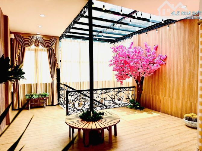 NHÀ SIÊU ĐẸP - ĐẶNG TIẾN ĐÔNG 46m2 x 6Tầng - 11.7 Ty - 5m Ra OTo - 13