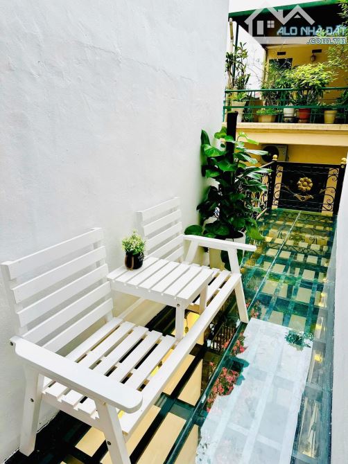 NHÀ SIÊU ĐẸP - ĐẶNG TIẾN ĐÔNG 46m2 x 6Tầng - 11.7 Ty - 5m Ra OTo - 15