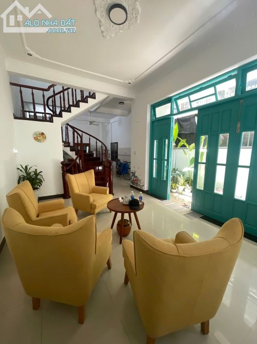 BÁN NHÀ CHÍNH CHỦ - VỊ TRÍ ĐẮC ĐỊA