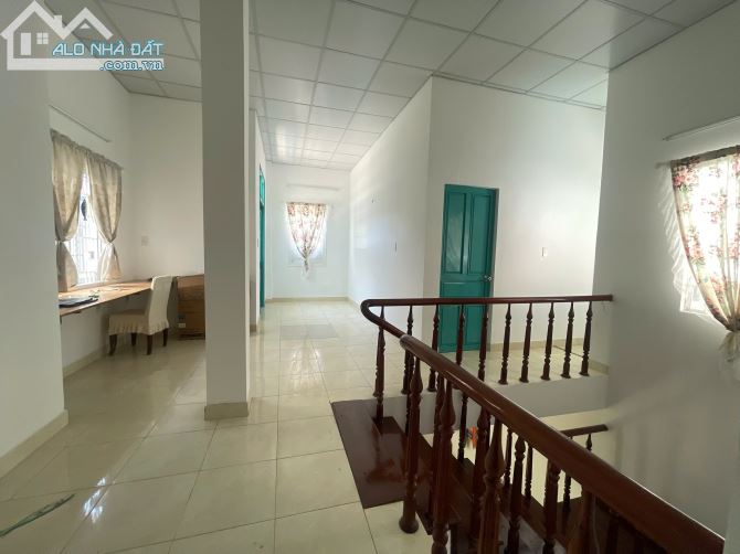 BÁN NHÀ CHÍNH CHỦ - VỊ TRÍ ĐẮC ĐỊA - 5