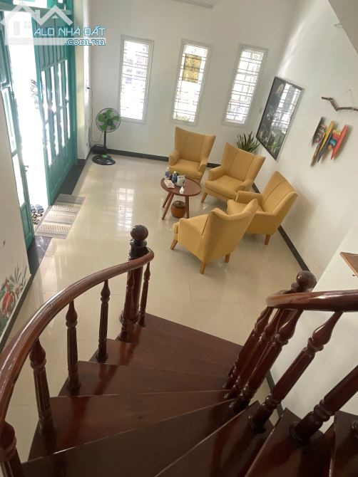 BÁN NHÀ CHÍNH CHỦ - VỊ TRÍ ĐẮC ĐỊA - 6