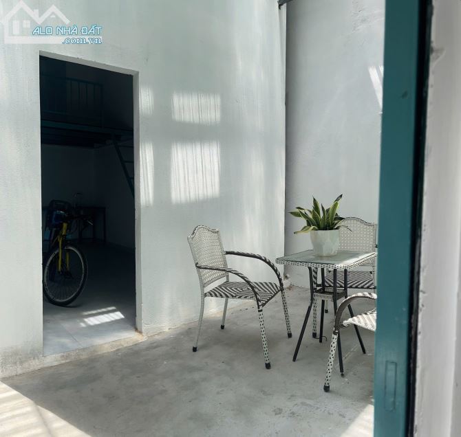 BÁN NHÀ CHÍNH CHỦ - VỊ TRÍ ĐẮC ĐỊA - 11