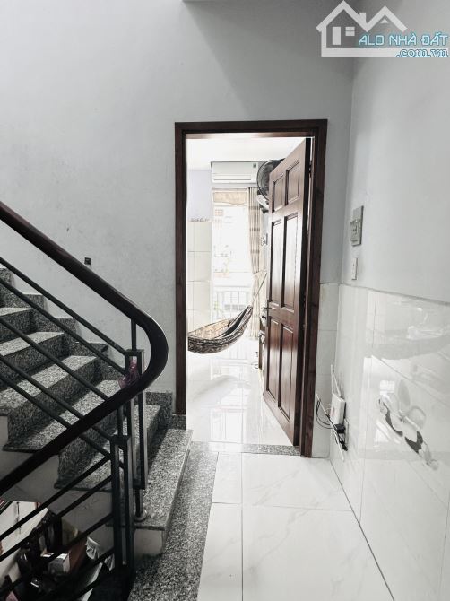 Bán Nhà Tỉnh Lộ 10 - Tân Tạo - 51m2, 3 tầng, 5 phòng ngủ, chỉ 4 tỷ 350 - 2