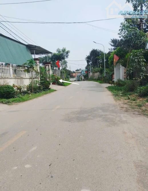 Cần bán 192m - mặt tiền 8.5m tại trục chính Nhuận Trạch - giá lanh quanh 3,x tỷ - 2