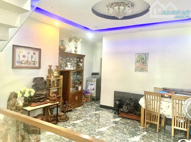 🌈 NHÀ ĐẸP 2 TẦNG NGAY CHỢ HÒA KHÁNH_ĐẠI HỌC_DT 82M2_KHU SẦM UẤT NGÀY ĐÊM_CHỈ 3 TỶ x - 2
