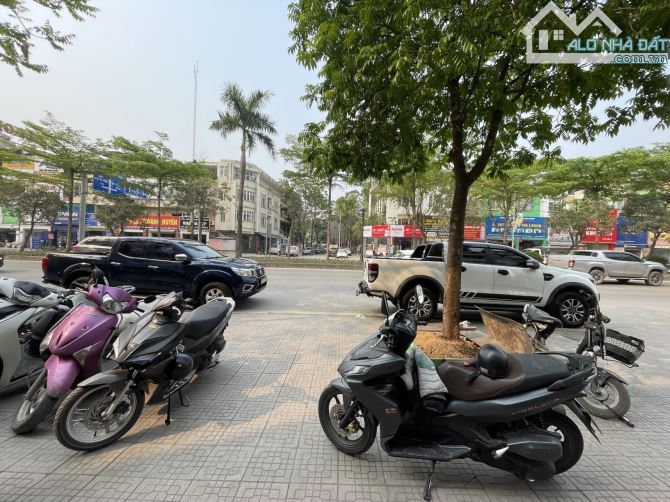 BÁN NHÀ LK KĐT MỚI VĂN QUÁN, HÀ ĐÔNG. VỈA HÈ, KD, TIỀM NĂNG. DT135m2, MT7m, giá 245 tr/m2 - 2