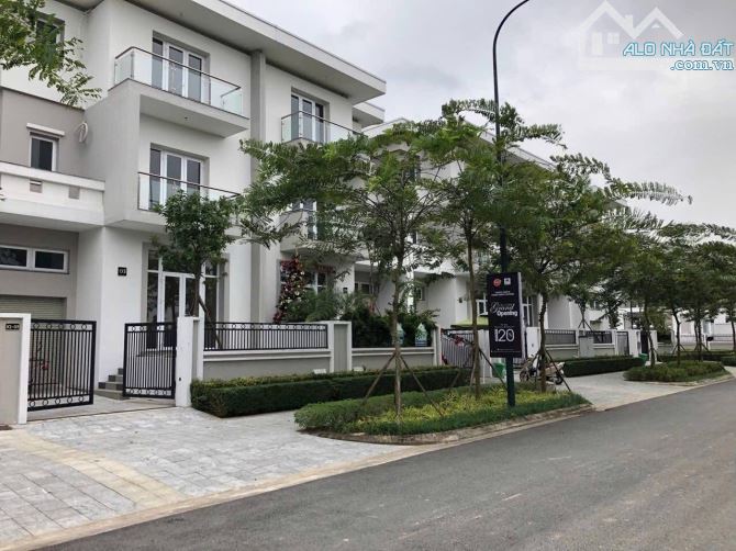Biệt thự liền kề Ciputra - Ngõ thông thoáng - 180m2 - Mặt tiền 9m siêu rộng - 2