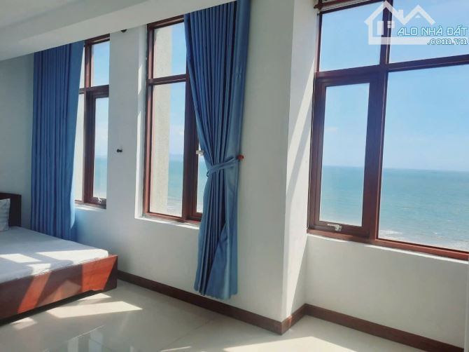 Cho thuê chung cư Sơn Thịnh 1 diện tích 135m2 3PN 4WC view biển full nội thata - 2