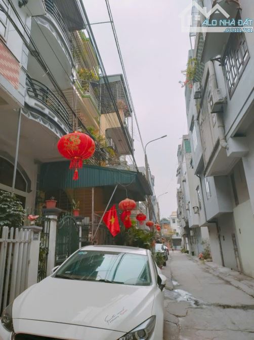 CHÍNH CHỦ BÁN NHÀ MẶT ĐƯỜNG Ô TÔ HÀ LẦM, TP. HẠ LONG - 2