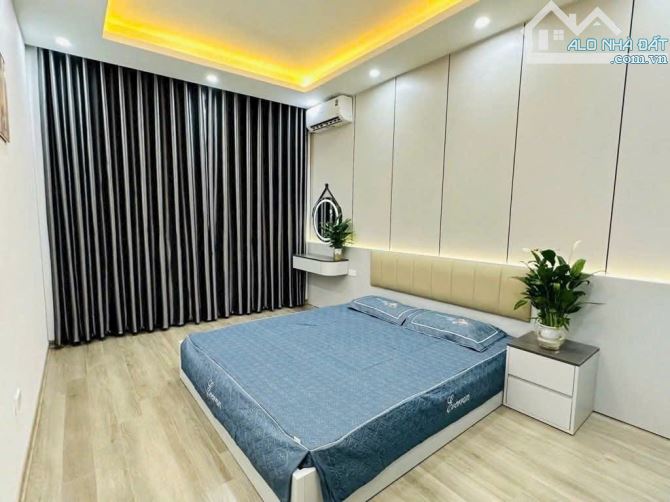 🏠 ĐÀM QUANG TRUNG – Căn Góc 3 Thoáng, Ô chờ thang máy – 46m² × 5 Tầng, Giá 8,6 Tỷ (có thư - 2