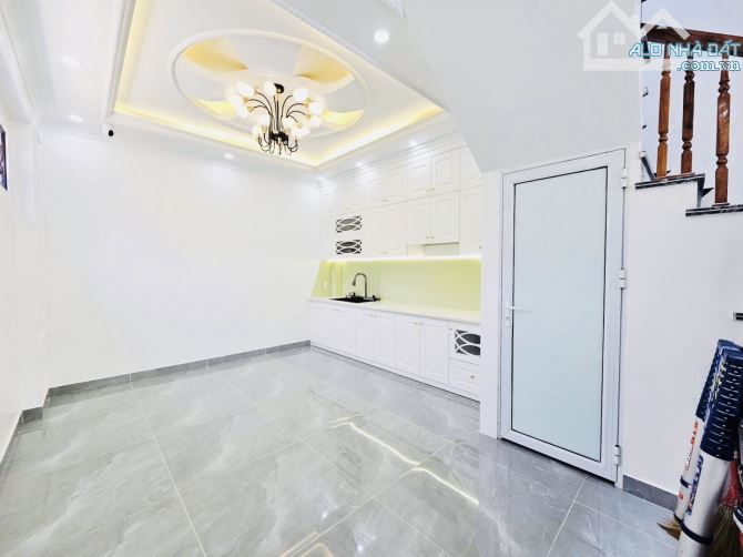 🏠Bán nhà 3 tầng mới độc lập lô góc Đồng Hoà, Kiến An ô tô thoải mái giá nhỉnh 3 tỷ - 2