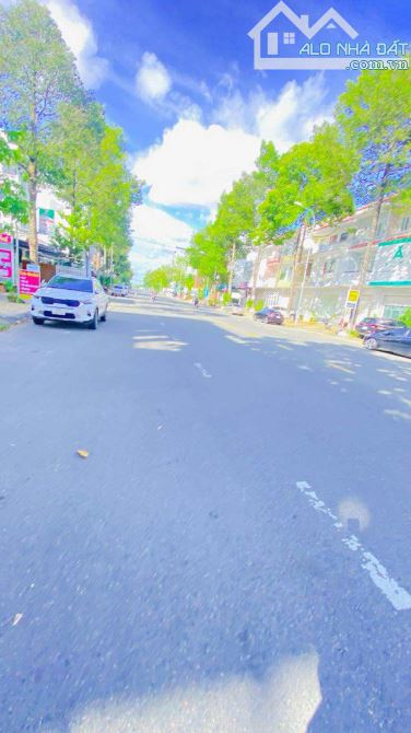 Cho thuê đất 120 m2 mặt tiền Trần Văn Trà 5 triệu - 2