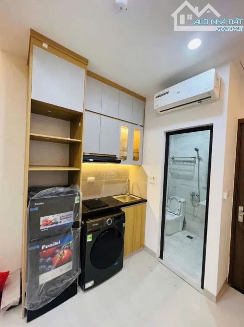 Bán CHDV Phạm Văn Đồng, thang máy, Full nội thất, 15 phòng, DT: 53m2, 6 tầng - 2