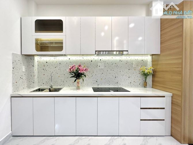 BÁN GẤP NHÀ NGUYỄN MINH HOÀNG, TÂN BÌNH/ DT 61m2/ GIÁ CHỈ 2.5TỶ/ SHR/ NHÀ 1 SẸC/ HẺM OTO - 2