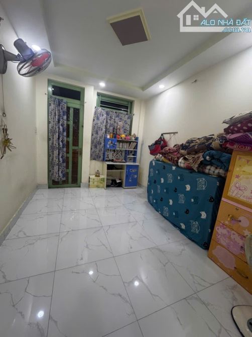 HẺM XE HƠI 7M THÔNG HƯƠNG LỘ 2, BTĐ A, BT - 32M2 , 4 TẦNG ĐÚC ĐẸP - CHỈ 4,58 TỶ - 2