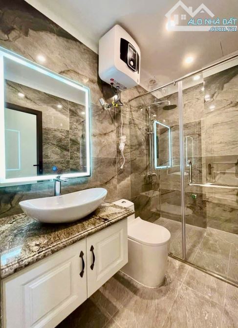 BÁN NHÀ 6 TẦNG THANG MÁY, VŨ TÔNG PHAN, THANH XUÂN,Gần Ô TÔ TRÁNH, MẶT TIỀN RỘNG giá 8.2đ - 2