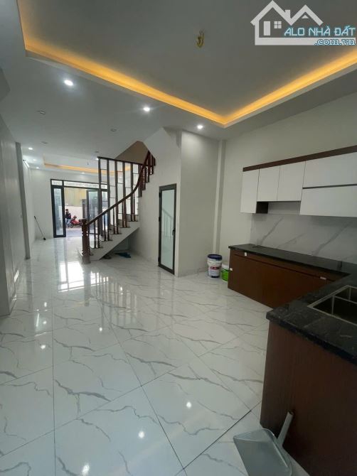 🏡 Nhà ĐÔNG LA ĐẠI THÀNH – NHỈNH 4 Tỷ - 90M2 3 TẦNG - 2